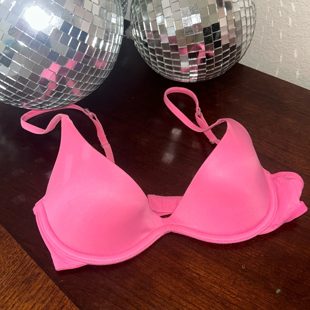 2000s Y2K Victoria secret pink hot pink scoop neck bra